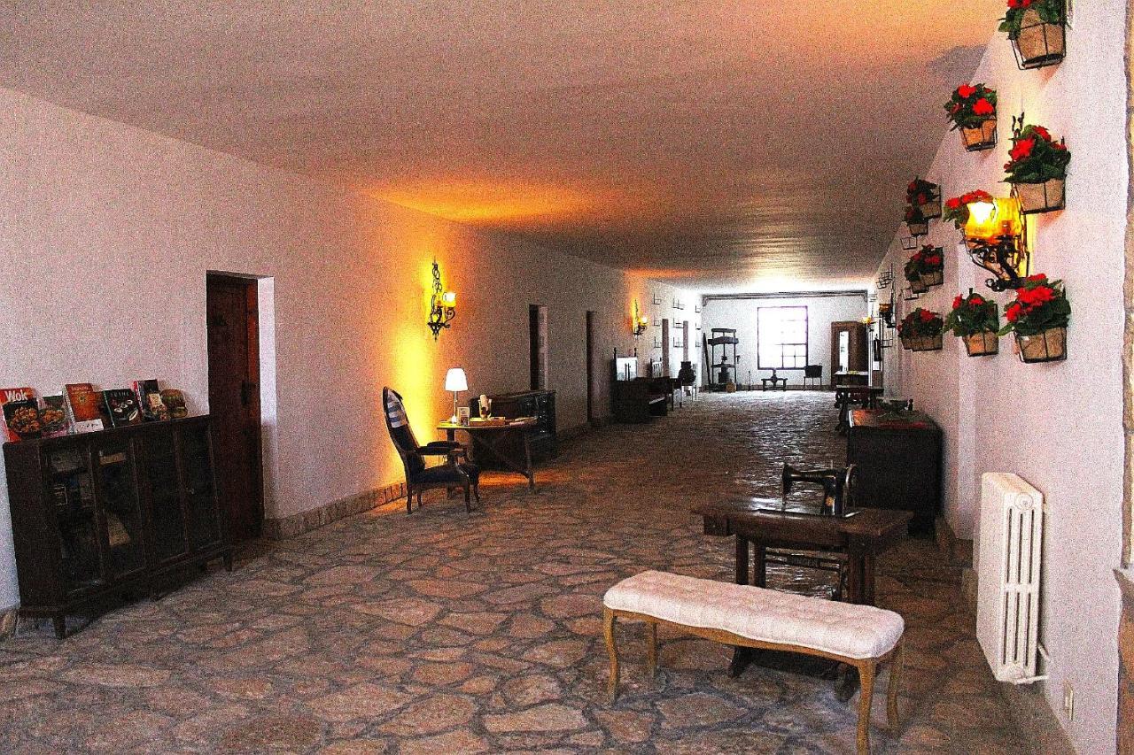 La Cruzanzana Hotel Penalba  ภายนอก รูปภาพ